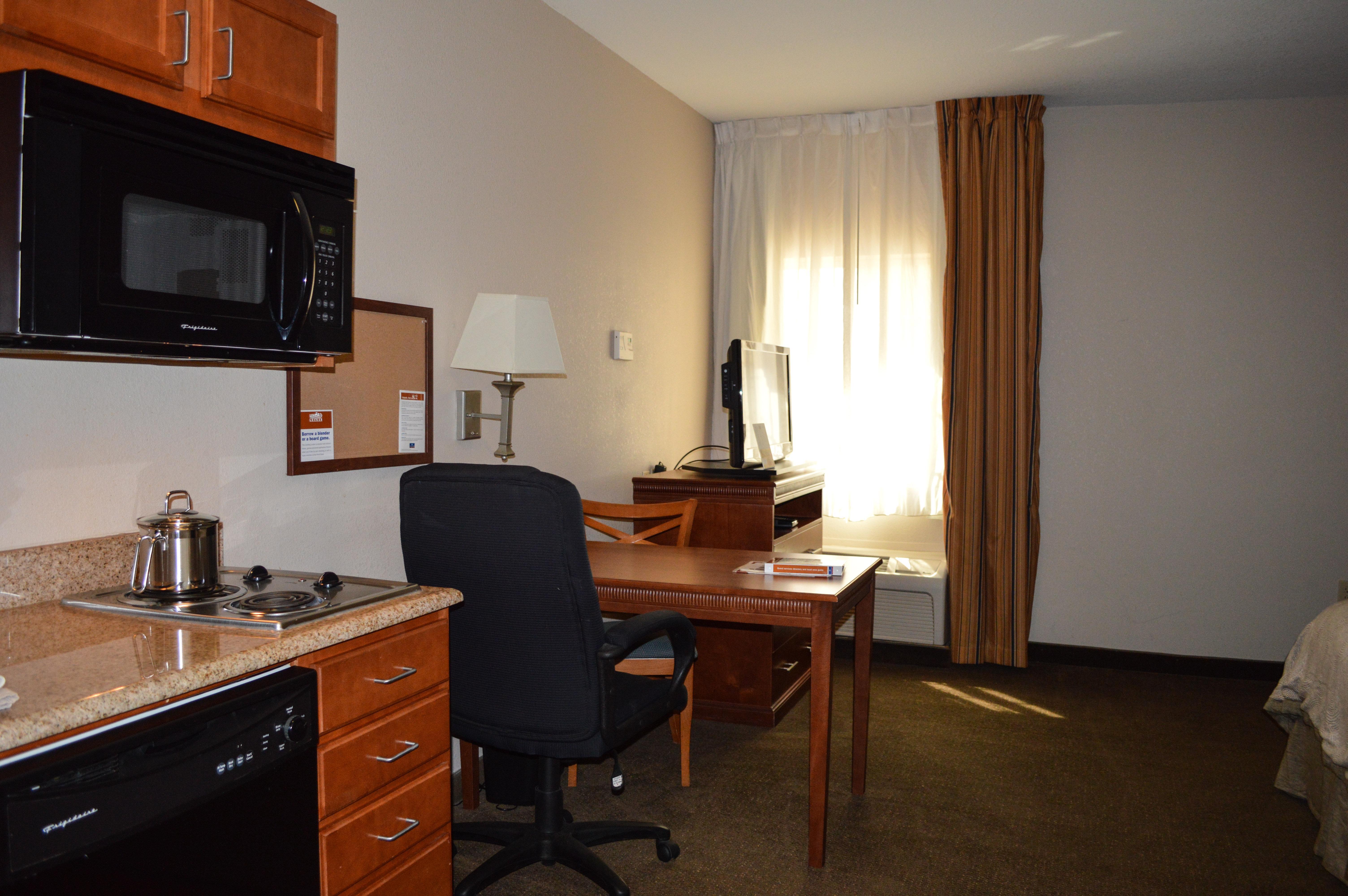 Candlewood Suites-Augusta By Ihg Экстерьер фото