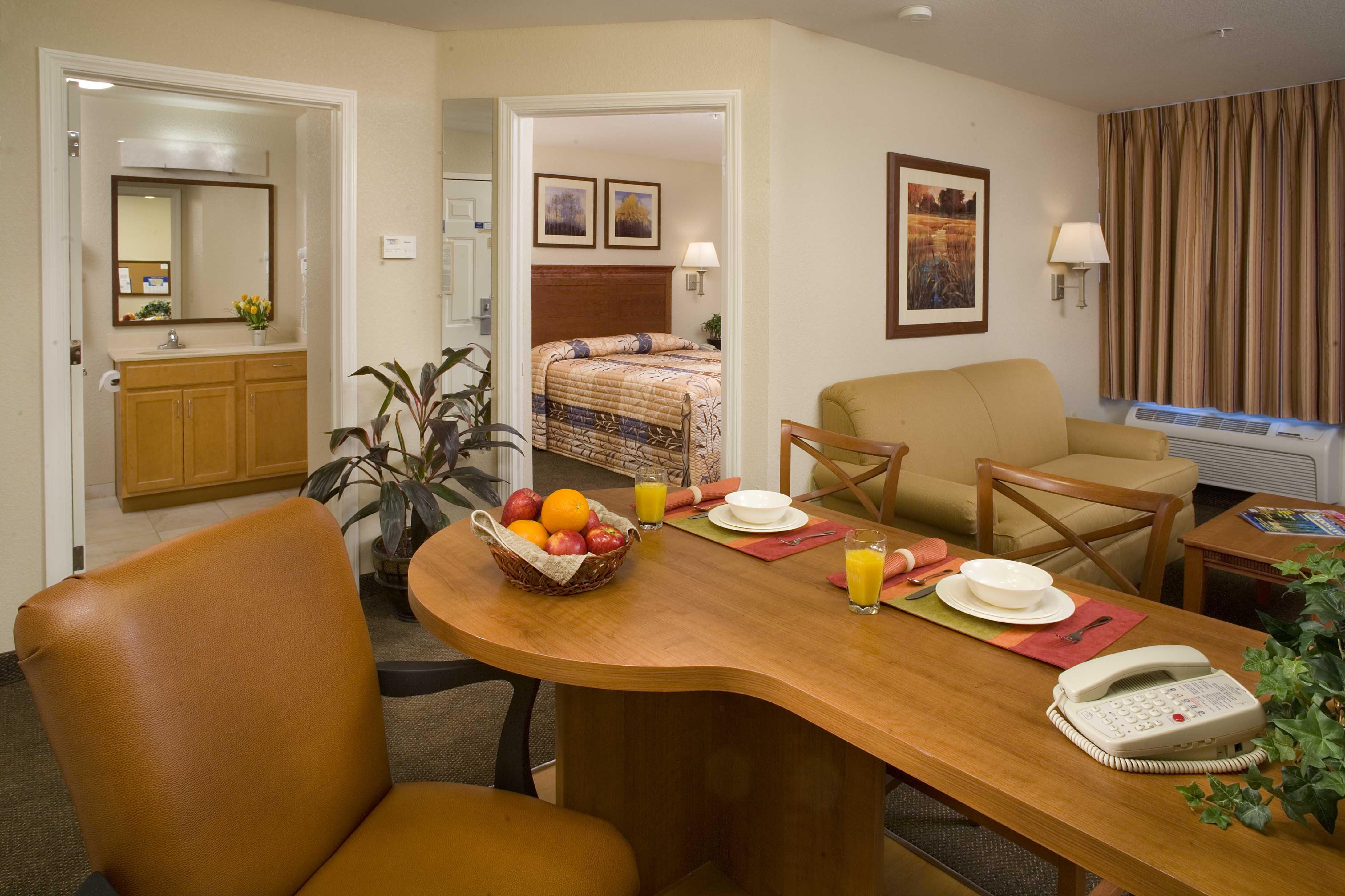 Candlewood Suites-Augusta By Ihg Экстерьер фото